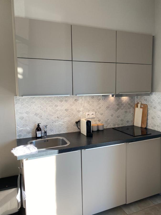Le Petit Bijou Sete, Quatre Appartements Au Centre Ville, Trois Avec Vue Canal Экстерьер фото