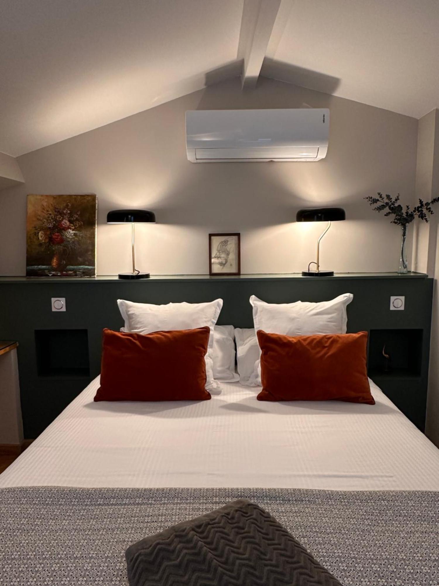 Le Petit Bijou Sete, Quatre Appartements Au Centre Ville, Trois Avec Vue Canal Экстерьер фото